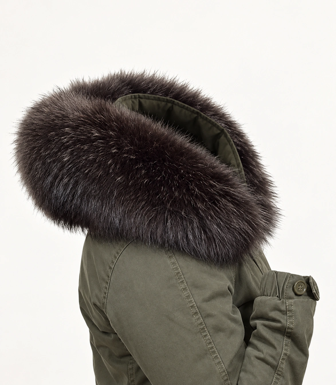 Raccoon Fur Trim Replacement Collar (Dyed Grey) – product detail 2
